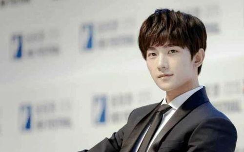 扒料杨洋最新消息大爆料,扒料背后的精彩瞬间